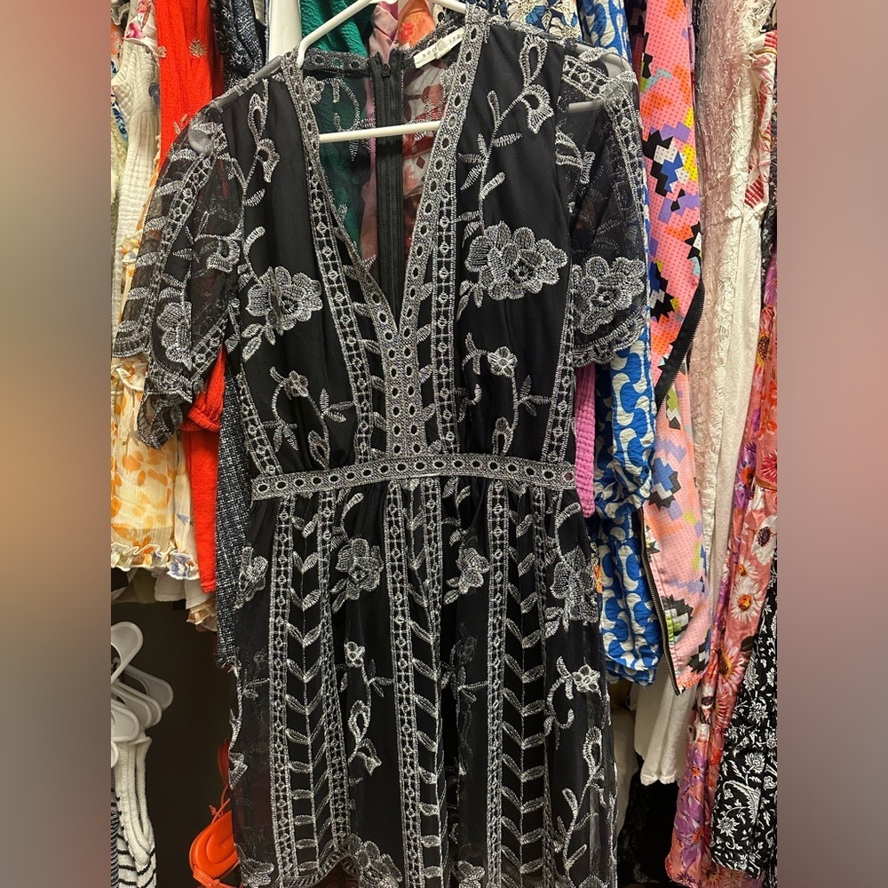 Socialite - Party Dress